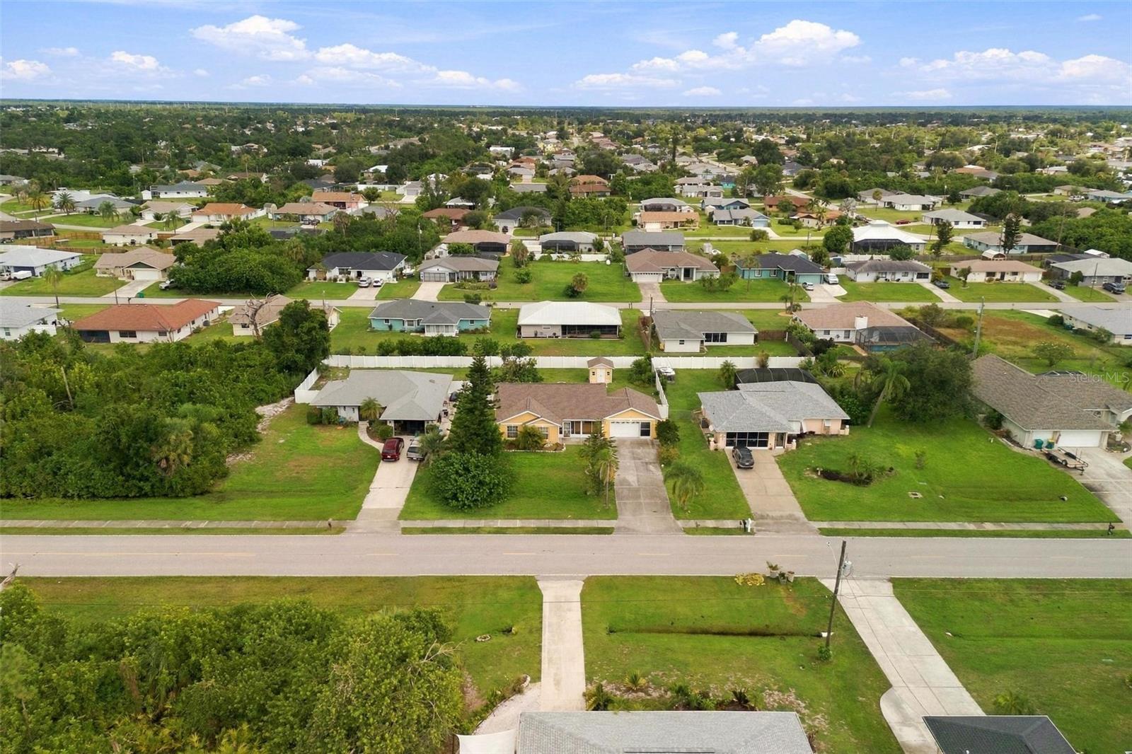9910 Gulfstream Blvd Property Photo 2