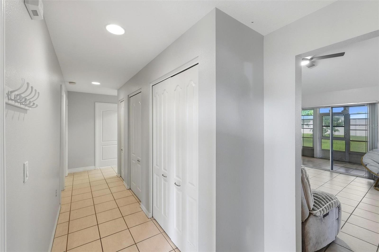 9910 Gulfstream Blvd Property Photo 22