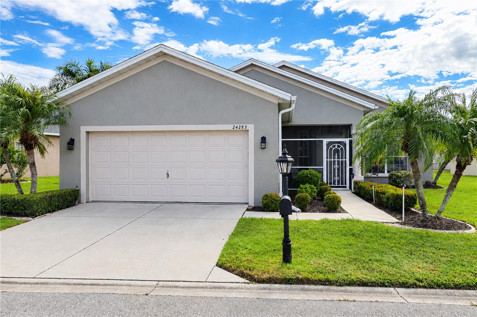24283 Buckingham Way Property Photo 1