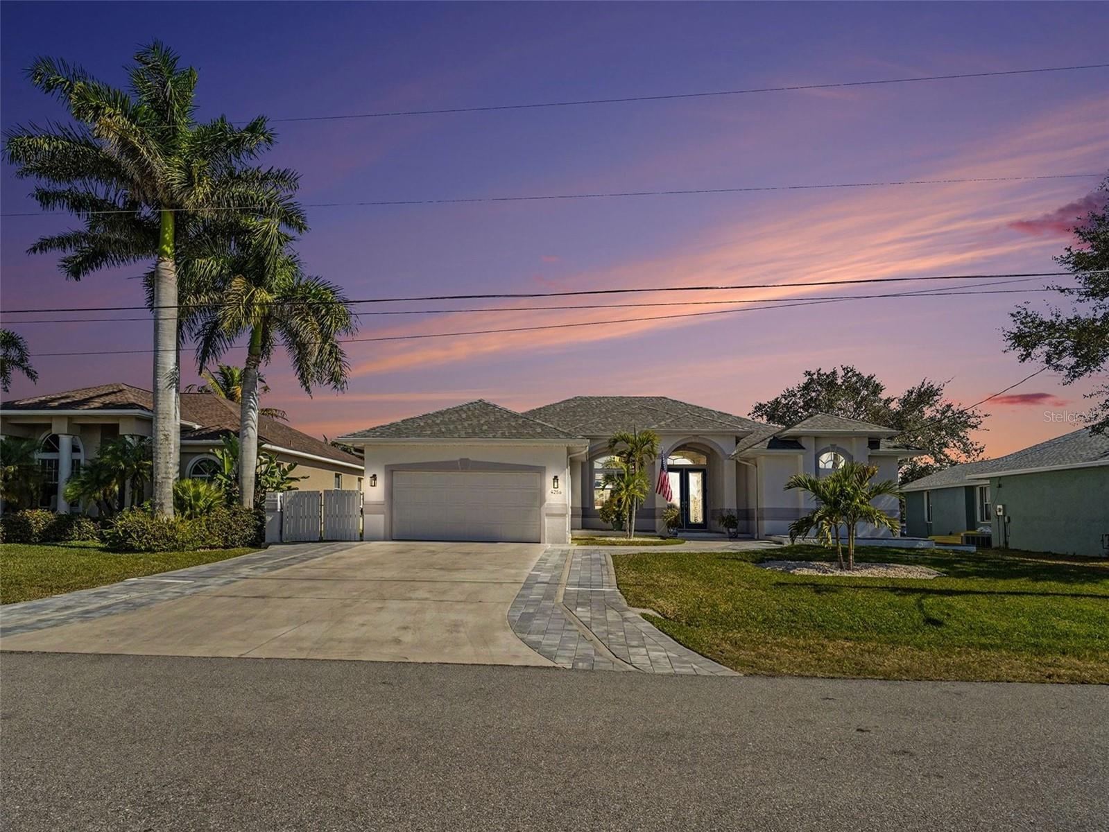 4256 Beach View Ct Property Photo 1