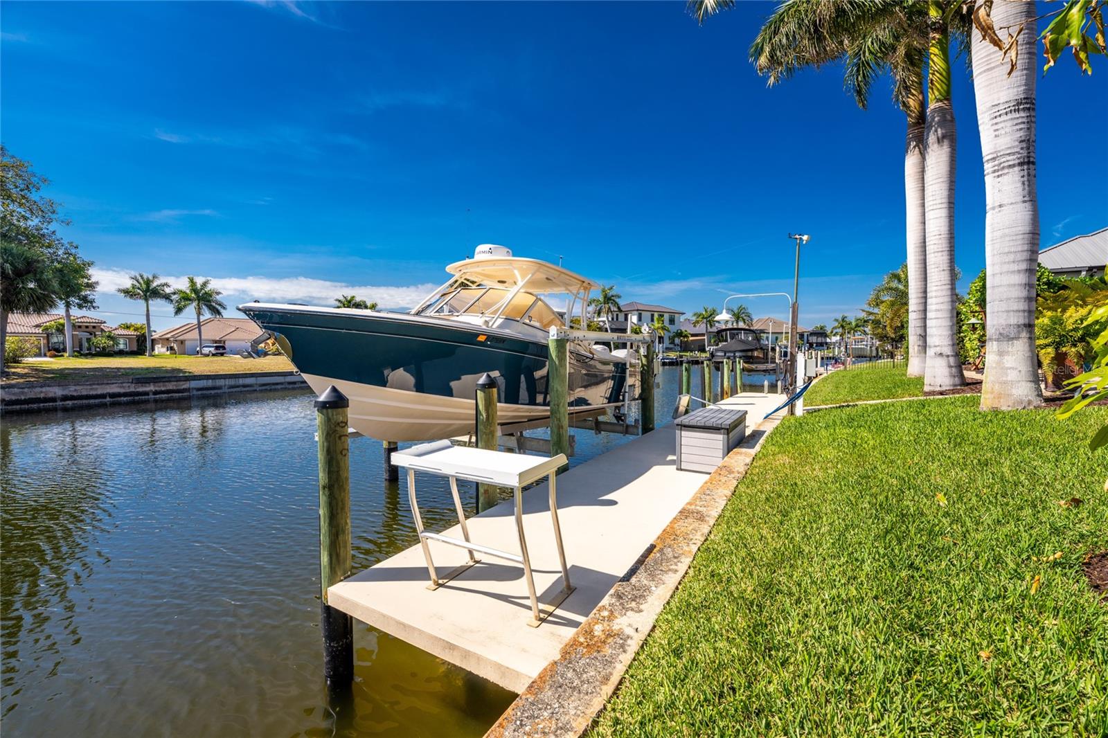 1219 Spanish Cay Ln Property Photo 2