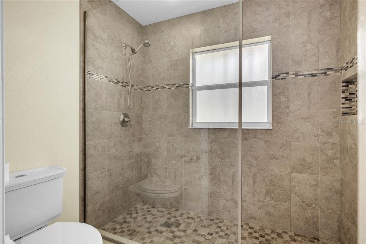 801 Monaco Dr Property Photo 30