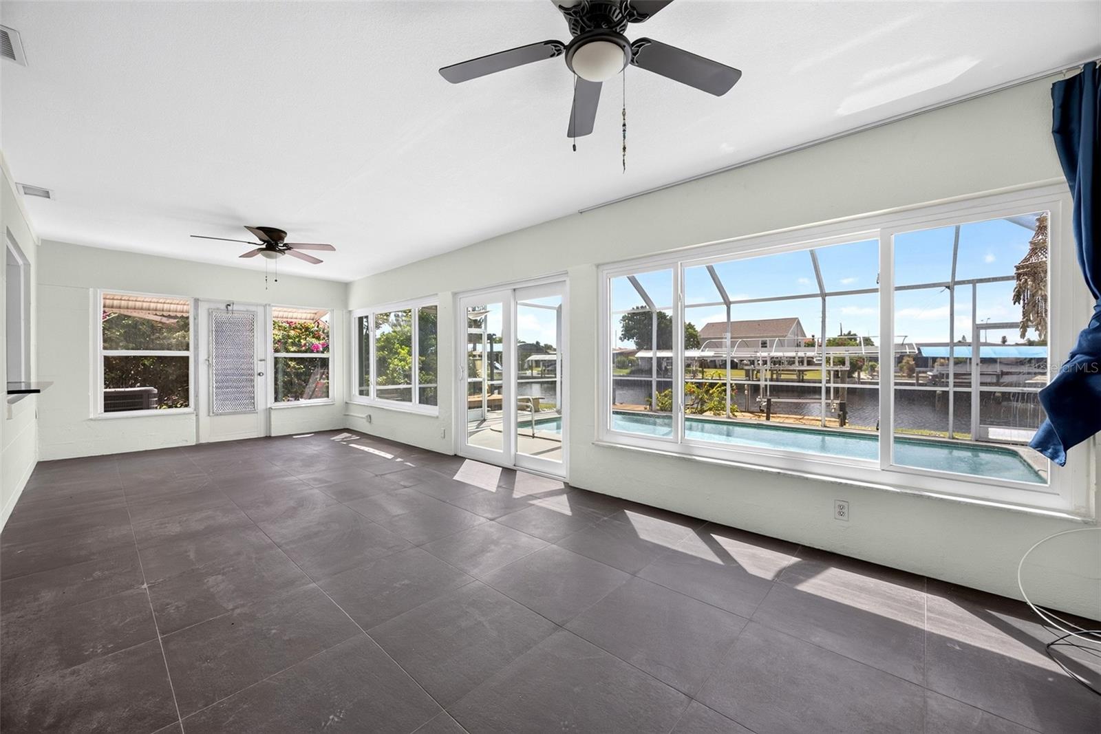 530 Lindley Ter Property Photo 25