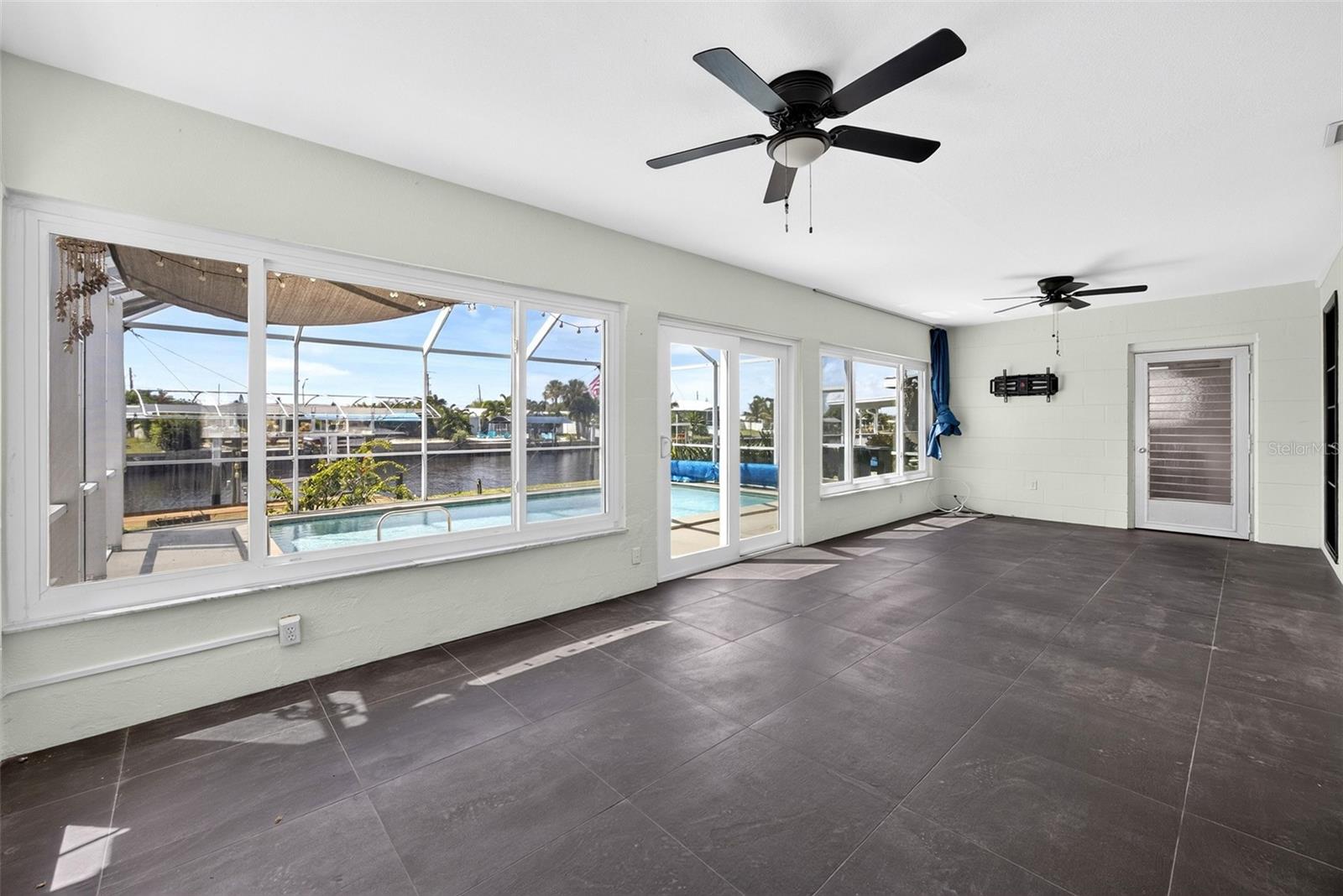 530 Lindley Ter Property Photo 26