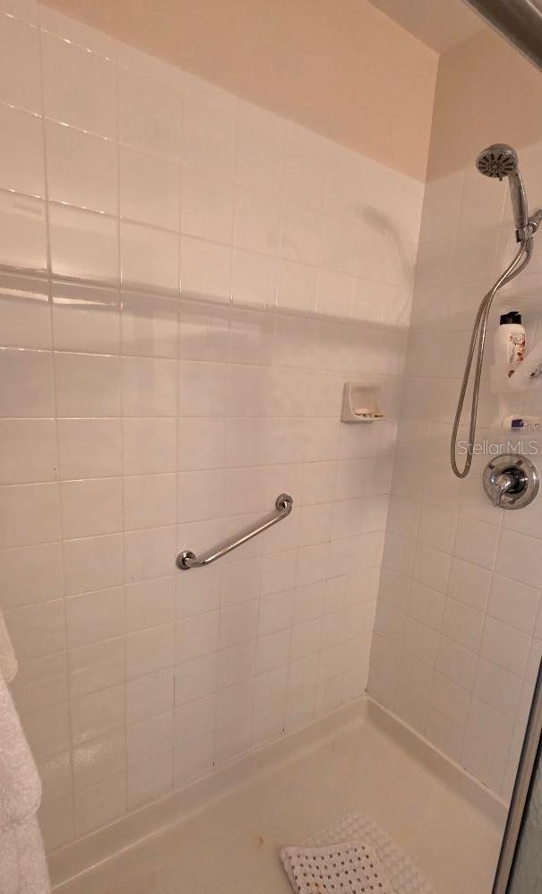 2061 Willow Hammock Cir #107 Property Photo 7