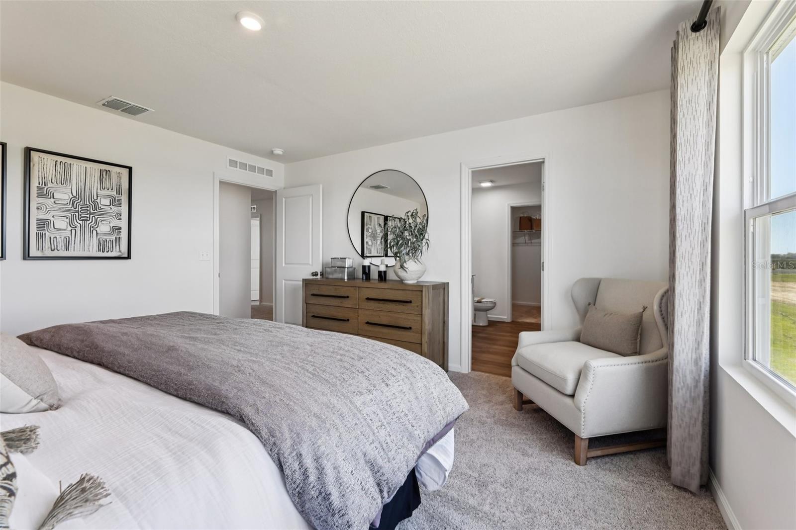 2814 Thames Pl Property Photo 20