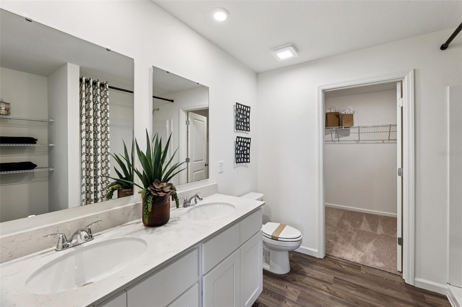 2814 Thames Pl Property Photo 21