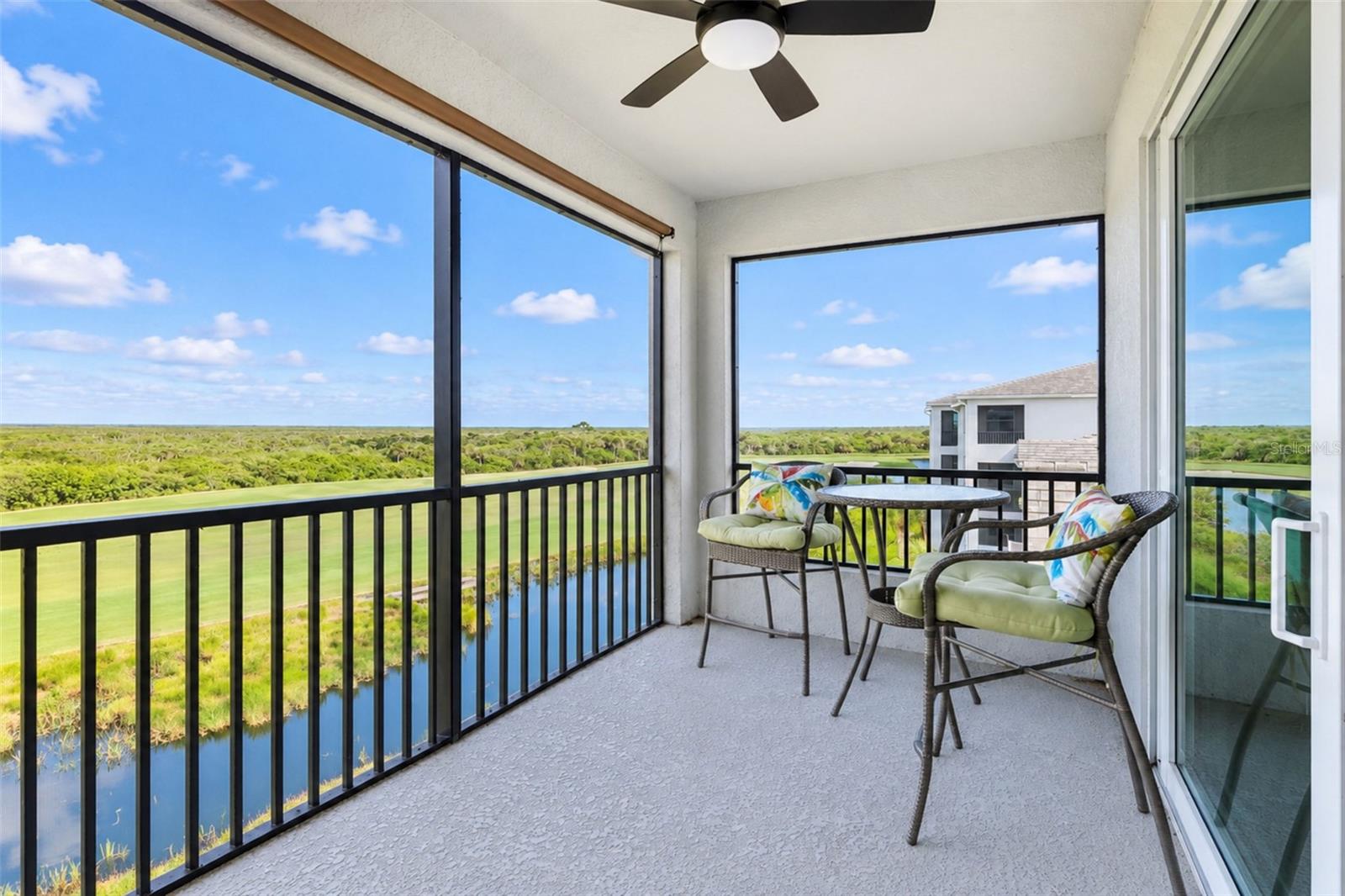 14071 Heritage Landing Blvd #346 Property Photo 5