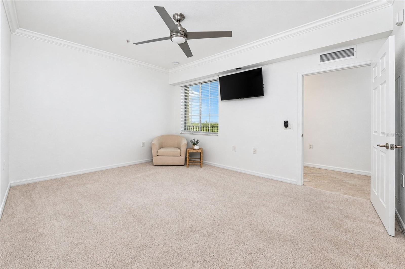 14071 Heritage Landing Blvd #346 Property Photo 16