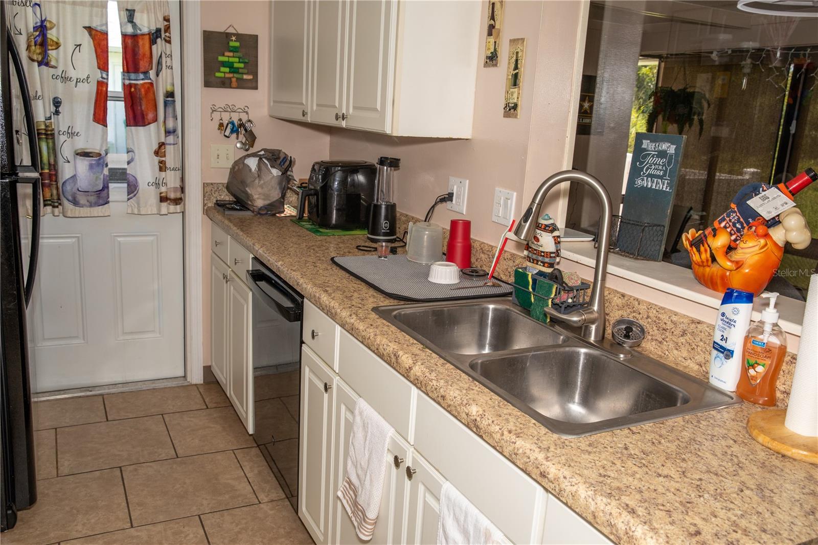 150 Lambert St Nw Property Photo 24