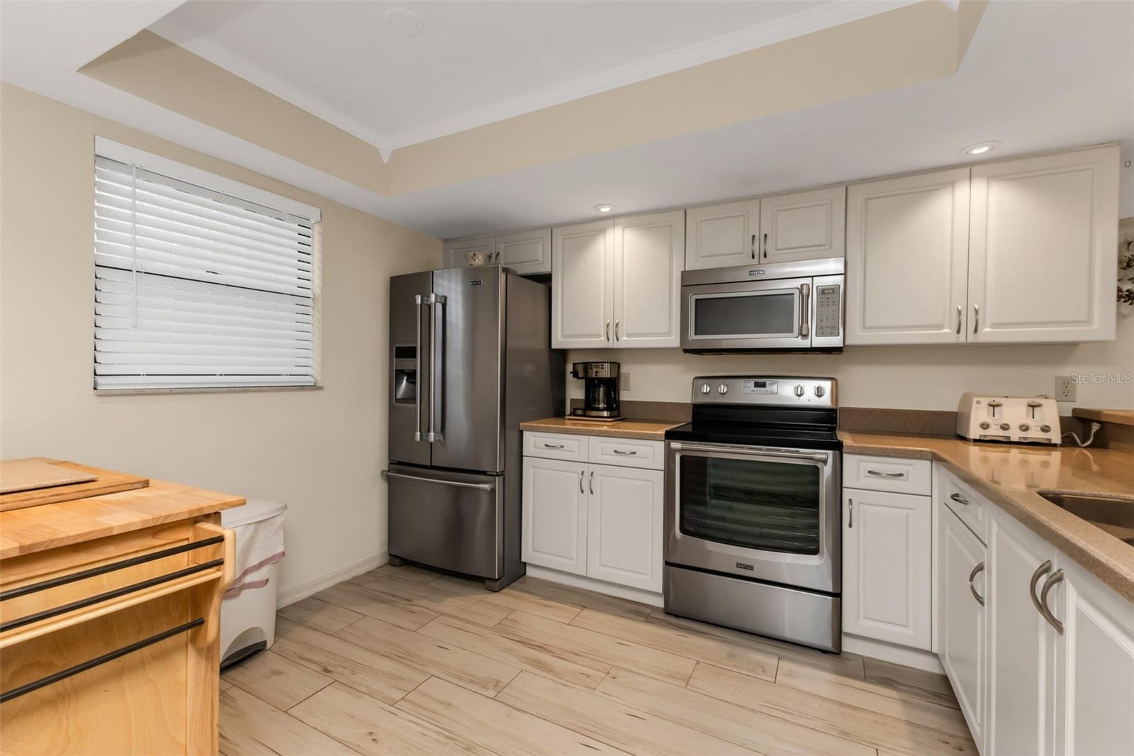 367 Coldeway Dr #h10 Property Photo 5