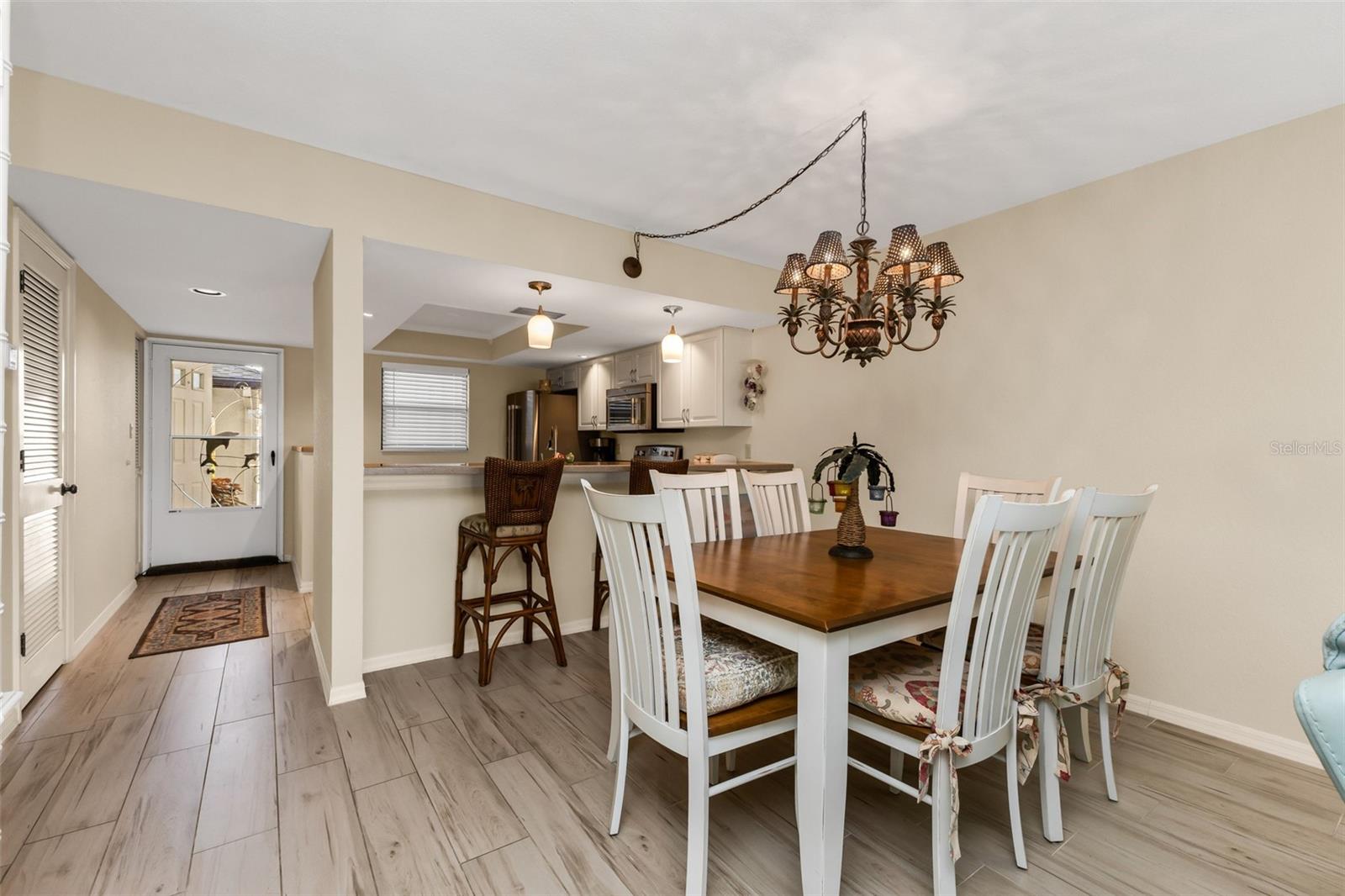 367 Coldeway Dr #h10 Property Photo 8