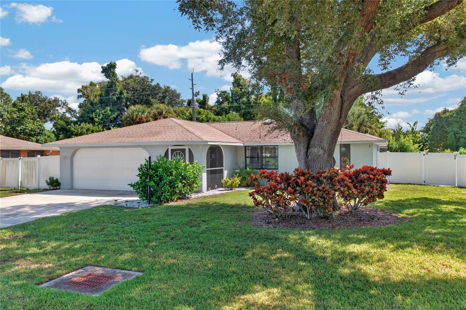 3135 Nocturne Rd Property Photo 1