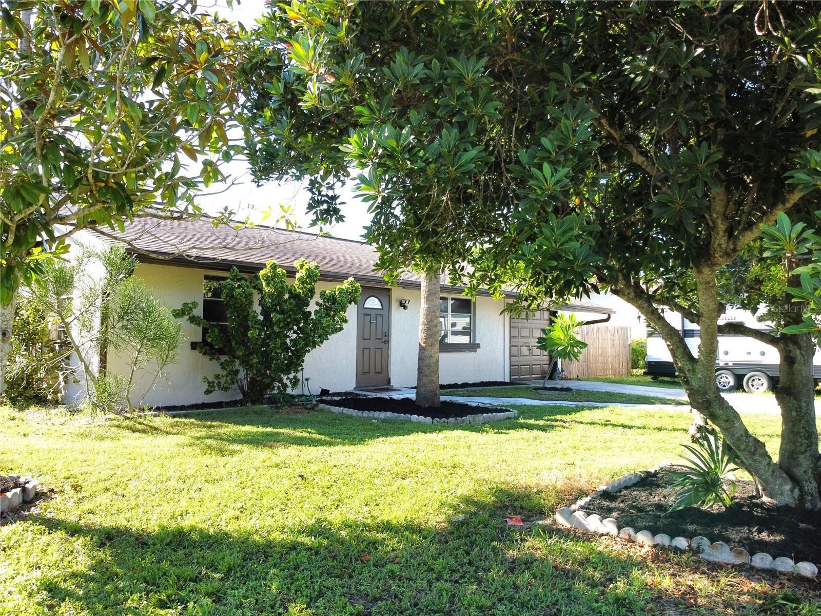 1555 Beacon Dr Property Photo 5