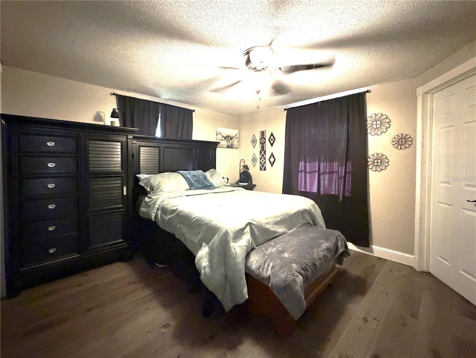 1555 Beacon Dr Property Photo 18