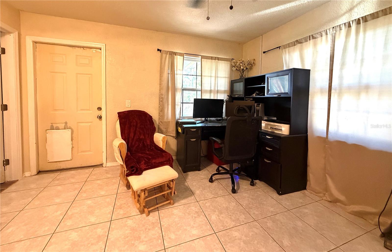1555 Beacon Dr Property Photo 28