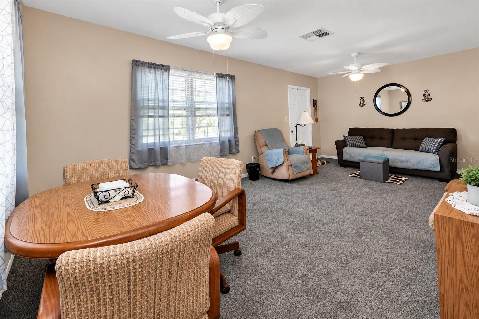 30 Desert Candle Cir Property Photo 5