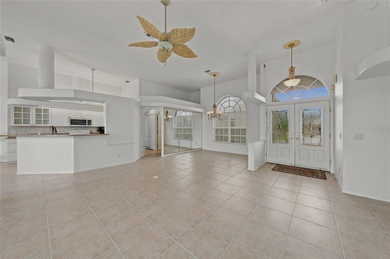459 Valletta Ct Property Photo 14