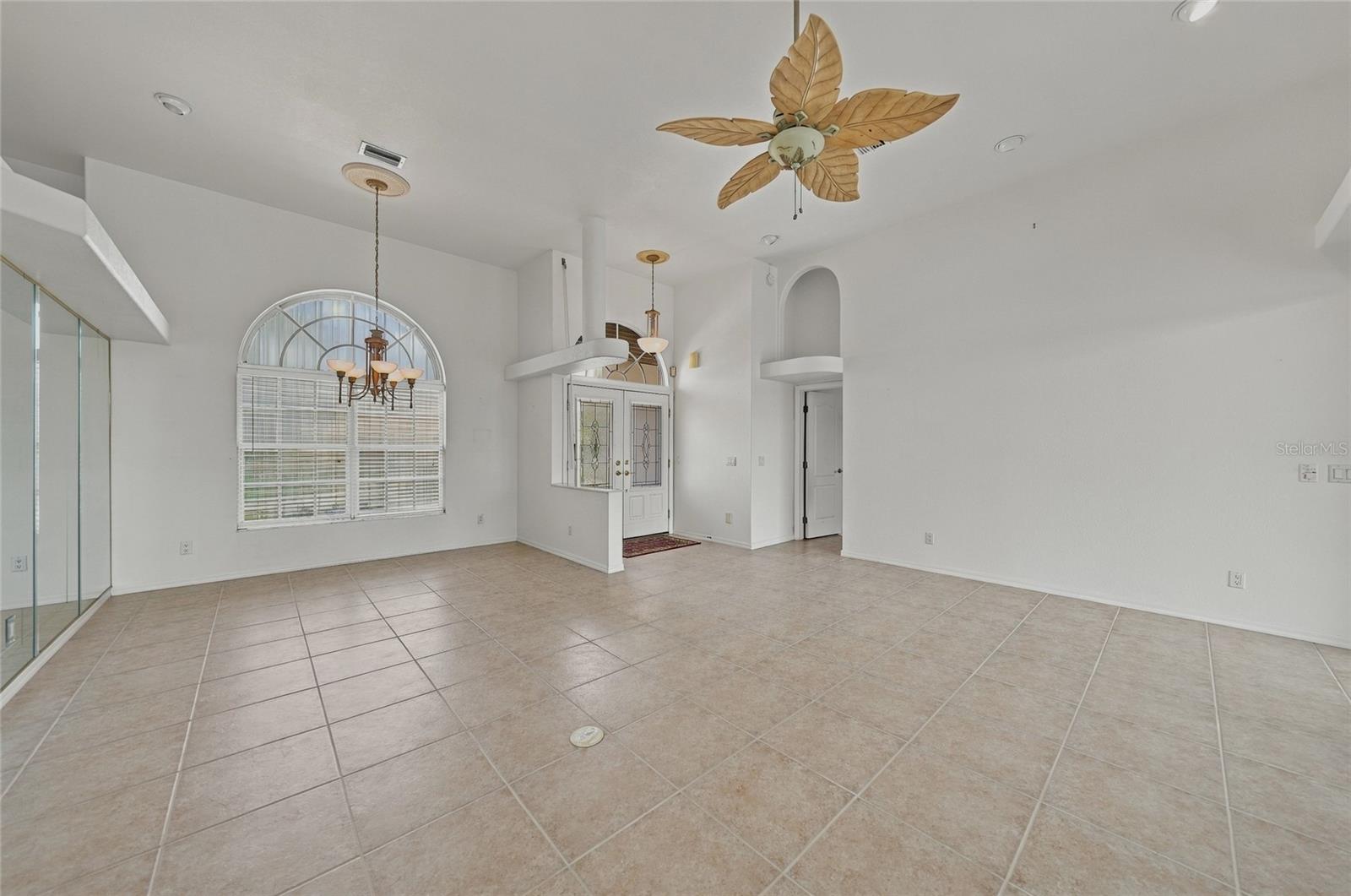 459 Valletta Ct Property Photo 21