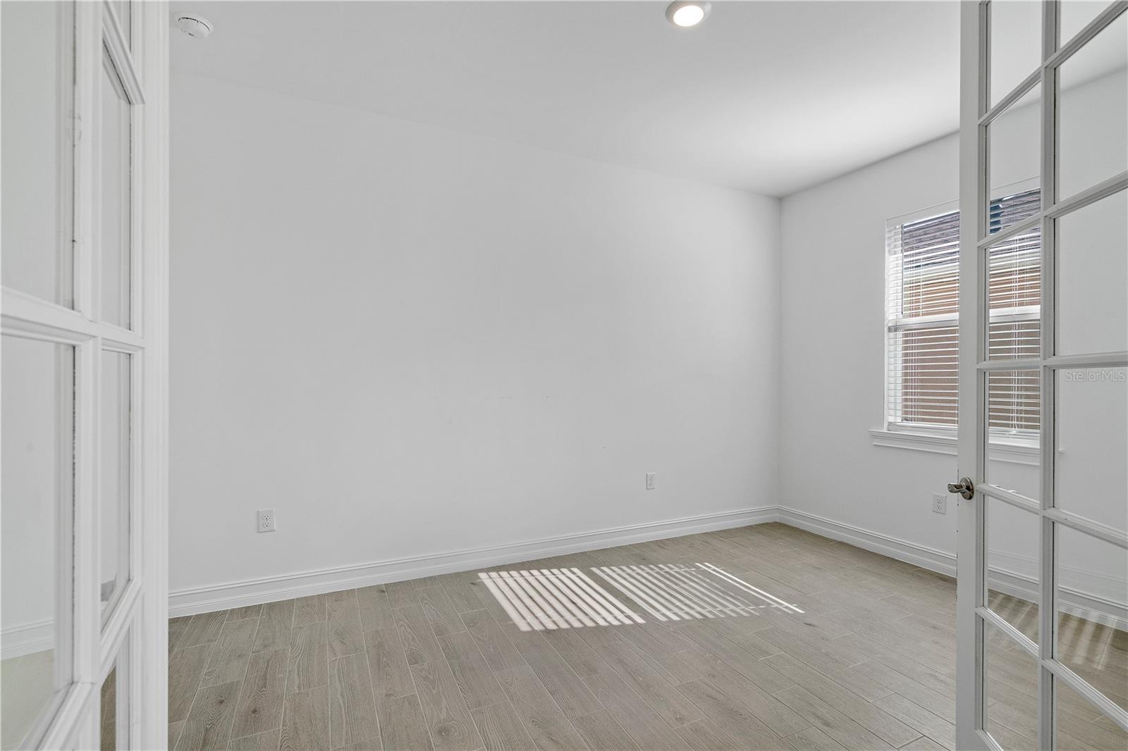 43847 Blue Heron Ln Property Photo 4