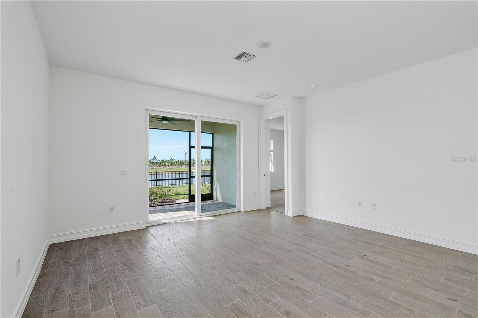 43847 Blue Heron Ln Property Photo 13