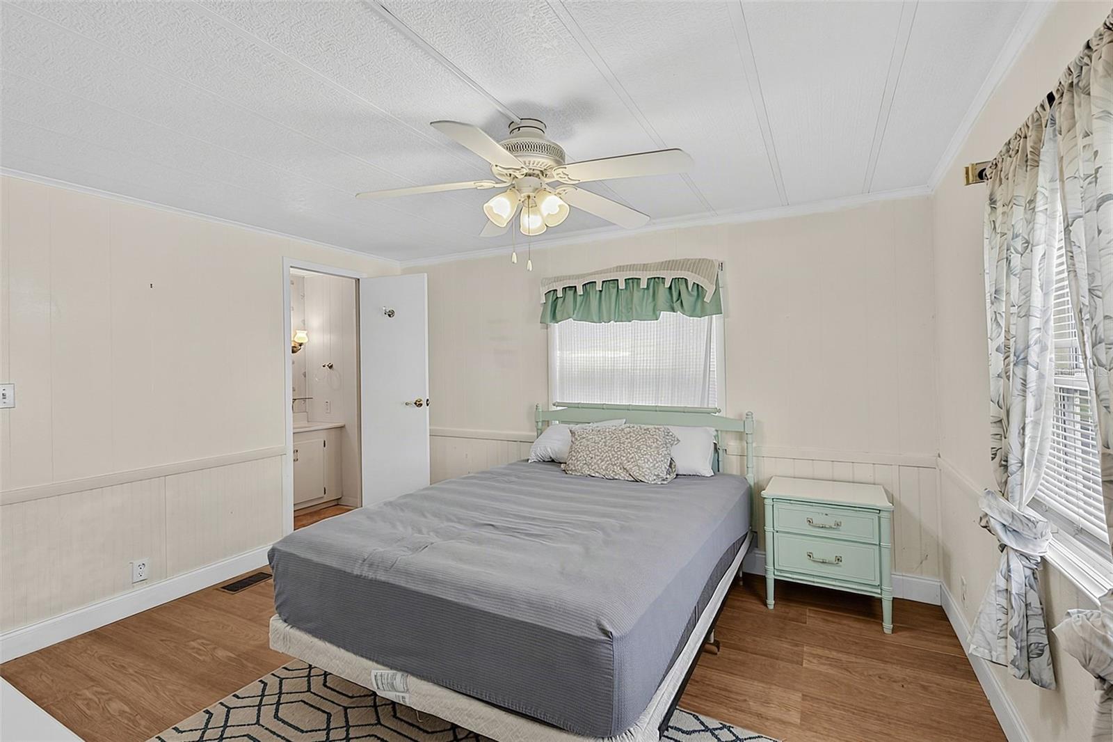 4300 Riverside Dr #160 Property Photo 19