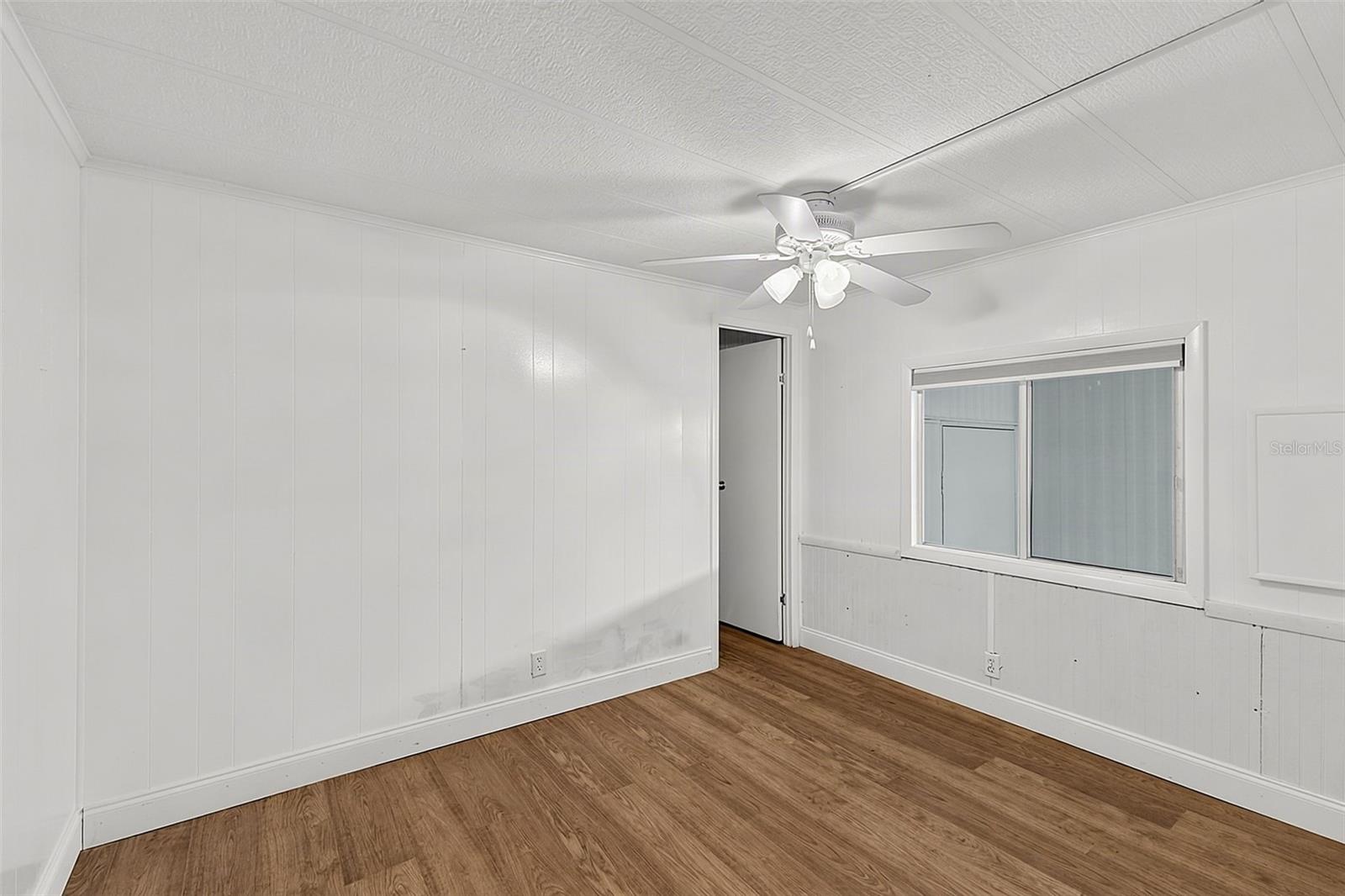 4300 Riverside Dr #160 Property Photo 24