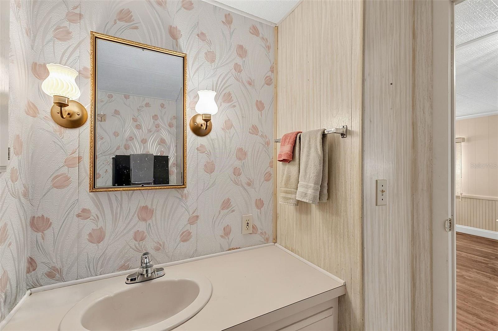 4300 Riverside Dr #160 Property Photo 28
