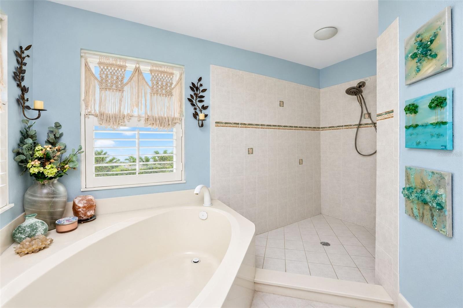 4115 Cape Cole Blvd Property Photo 38