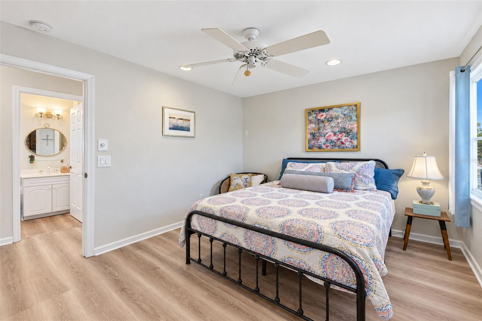 4115 Cape Cole Blvd Property Photo 46
