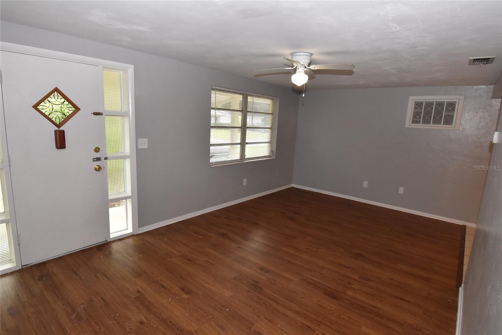 4653 Aegean Ave Property Photo 4