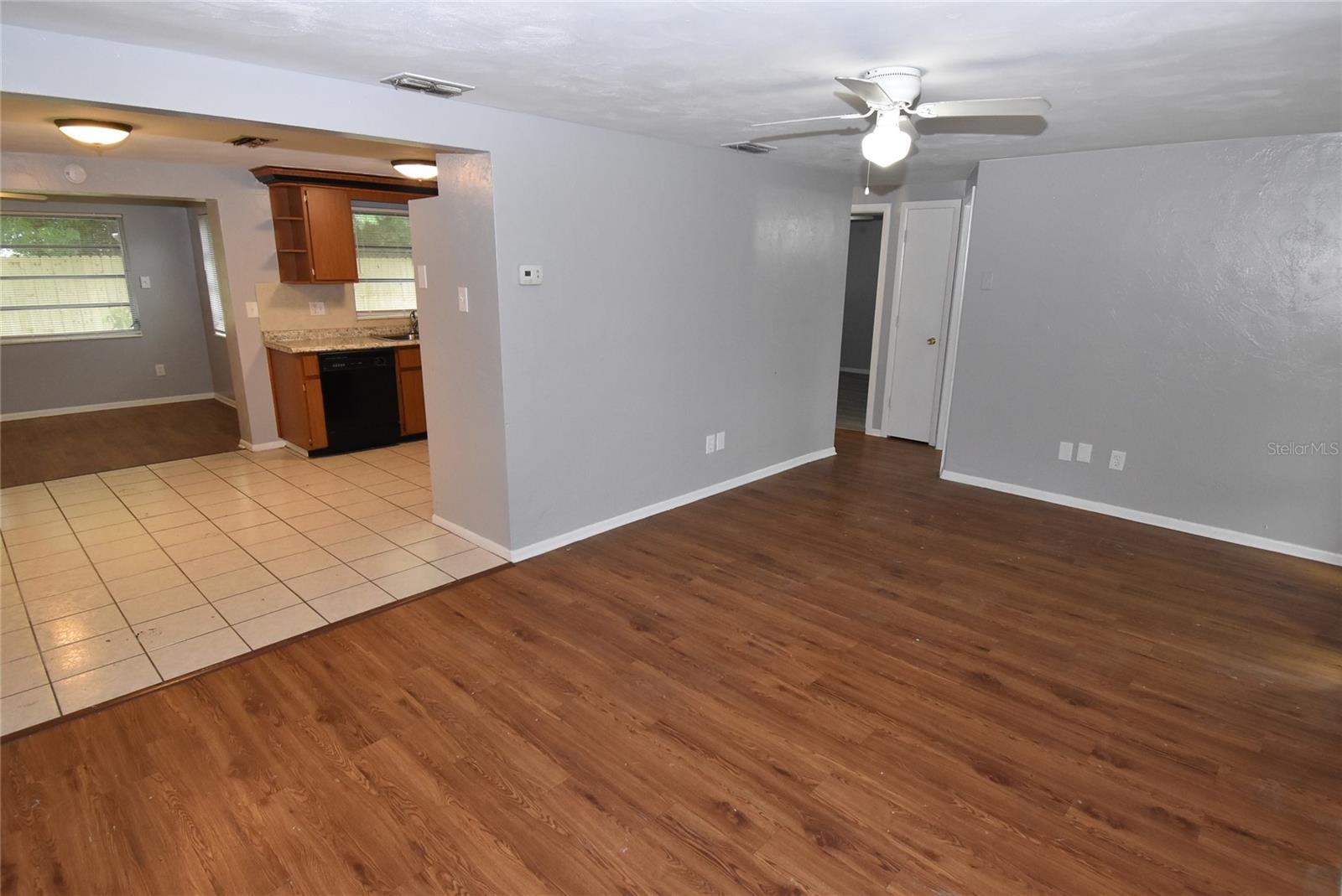 4653 Aegean Ave Property Photo 5