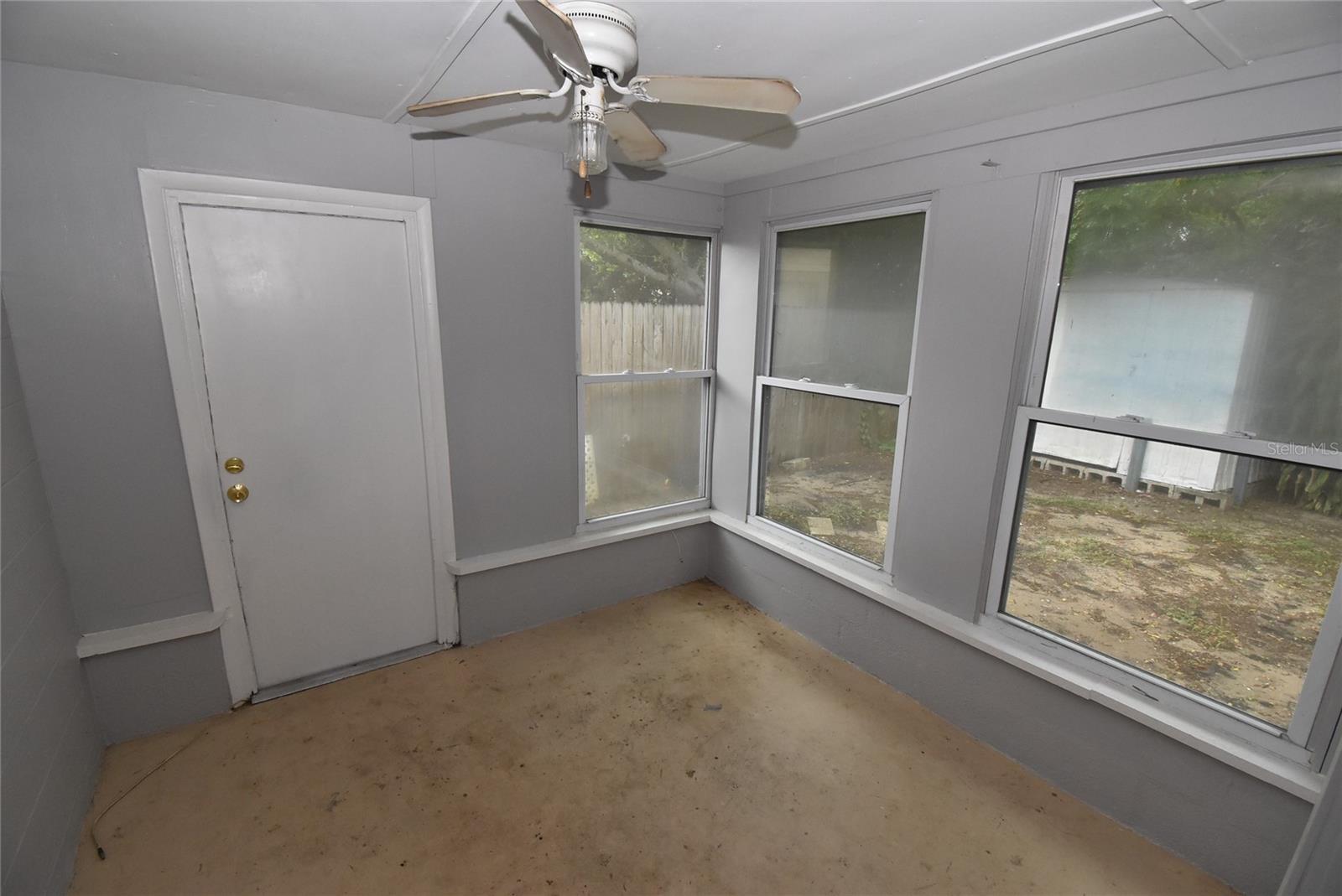 4653 Aegean Ave Property Photo 23