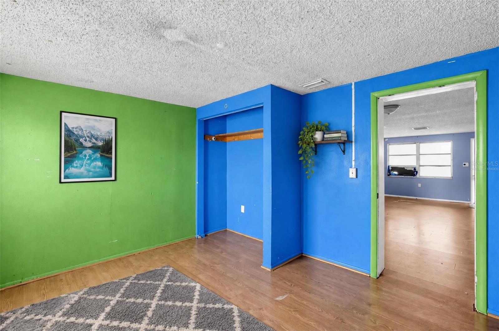 1300 Maybury Dr Property Photo 10