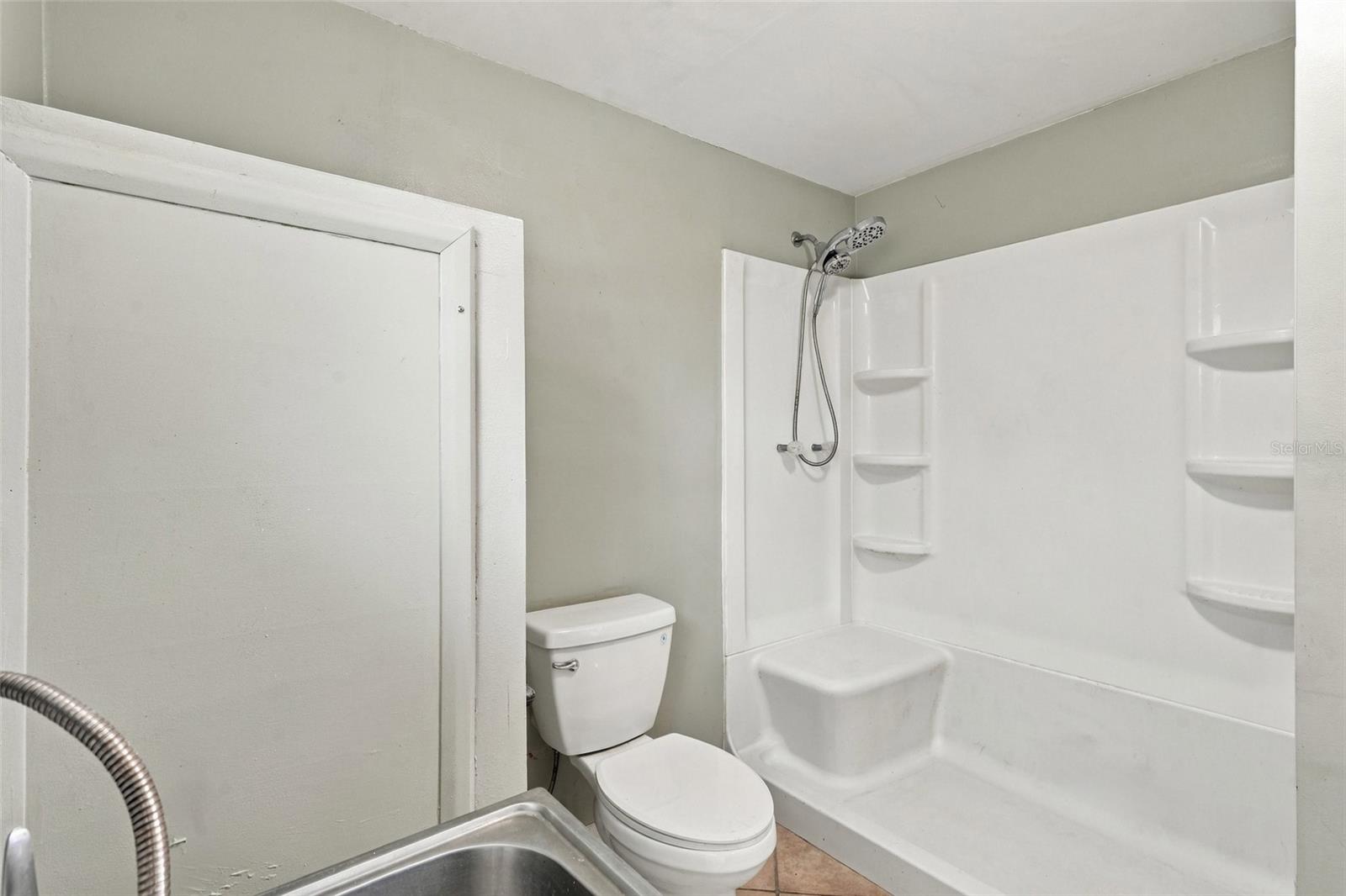 26401 Angelica Rd Property Photo 10