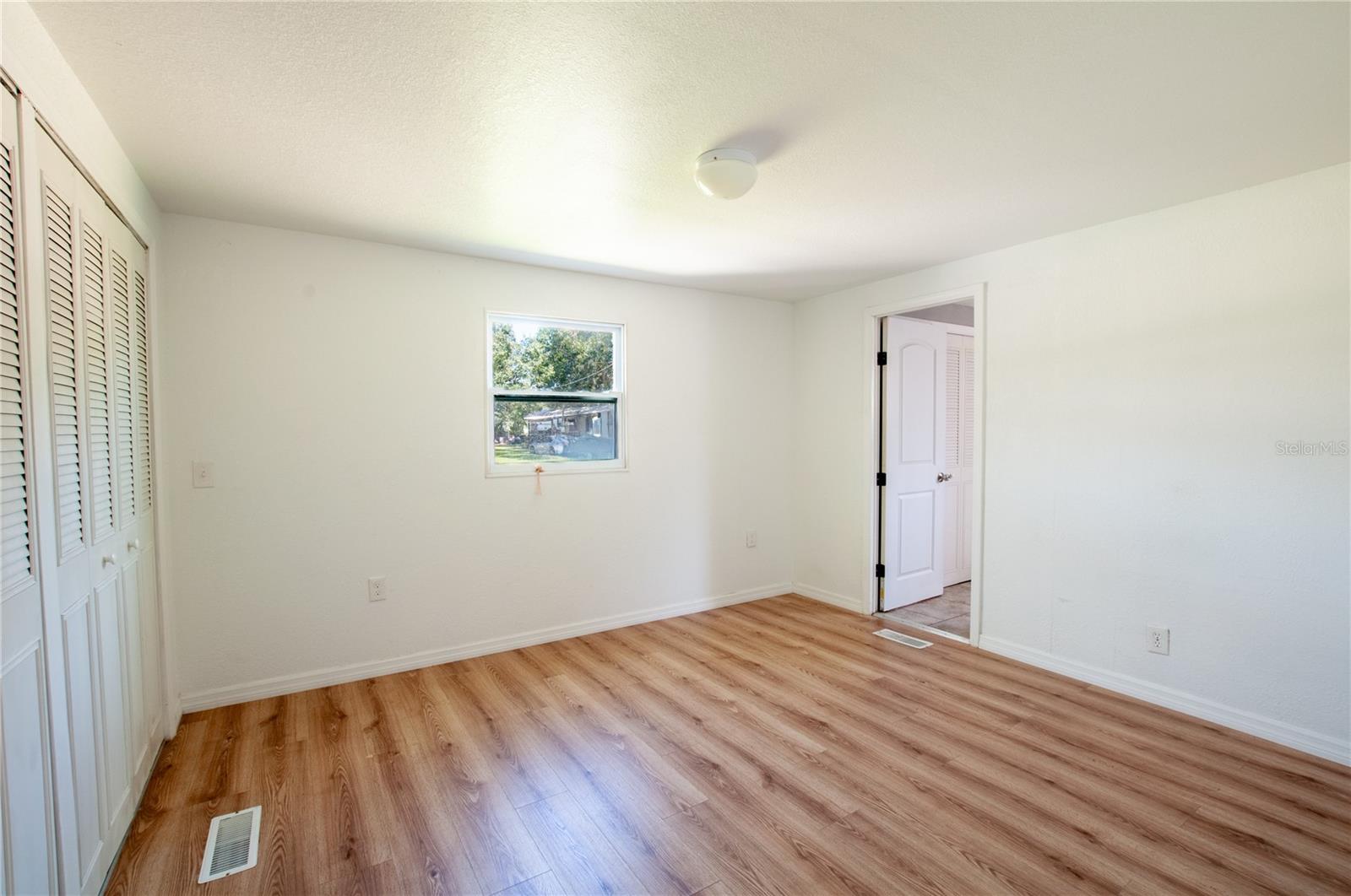 2269 Se Mooney Dr Property Photo 10