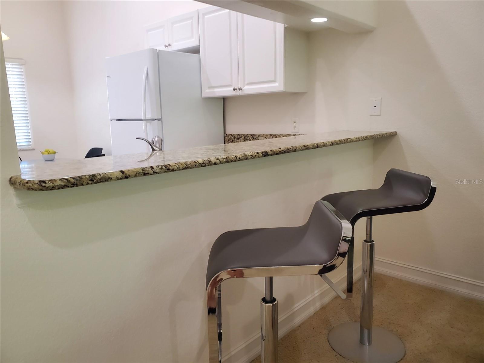 7196 N Plum Tree #325 Property Photo 11