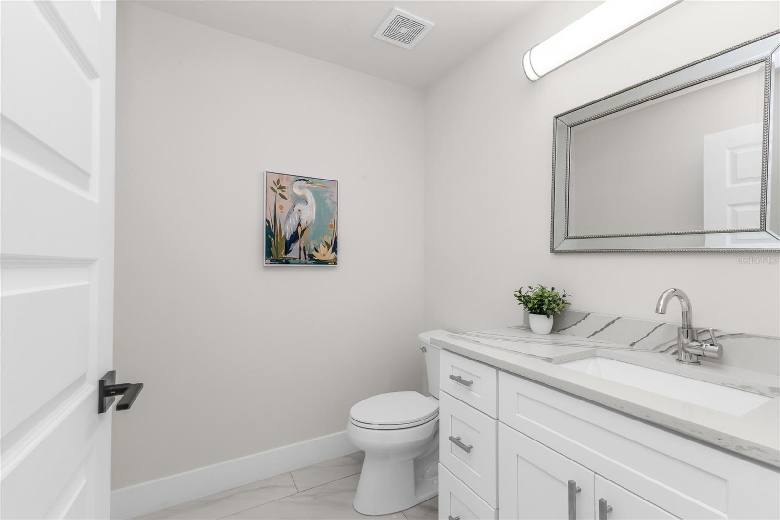 1425 Park Beach Cir #124 Property Photo 25