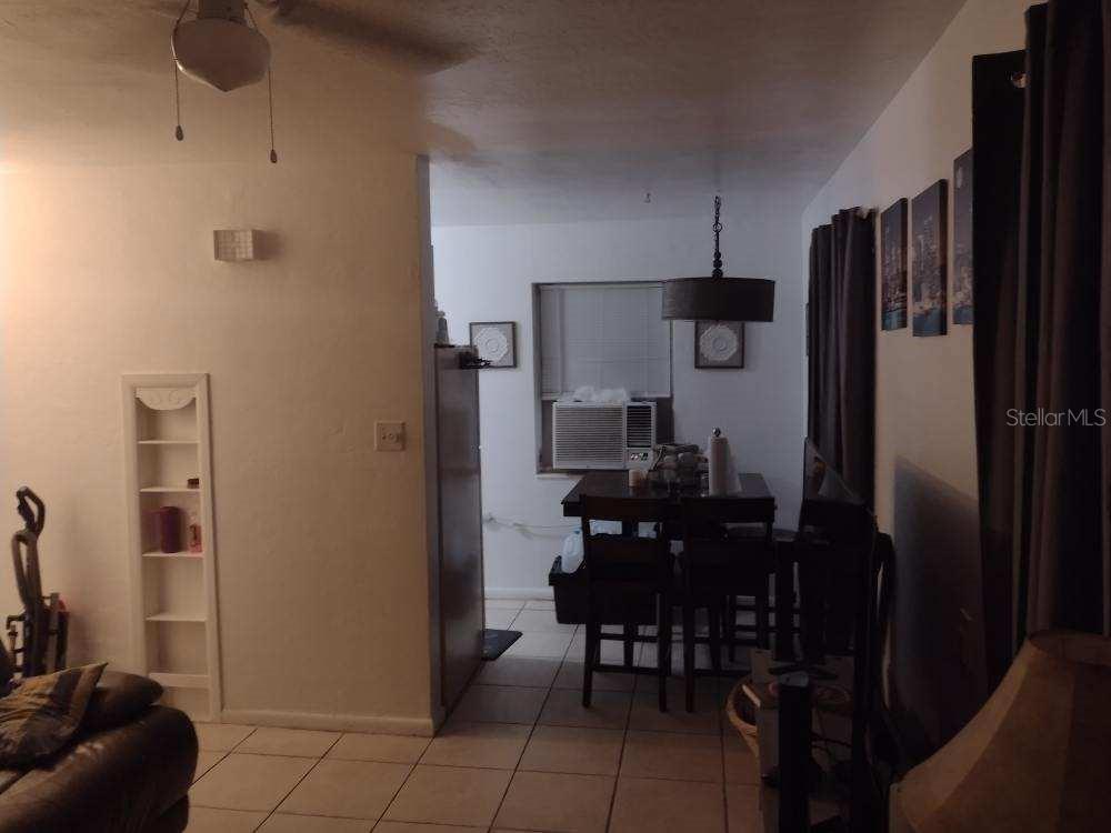 2328 Picnic St Property Photo 4