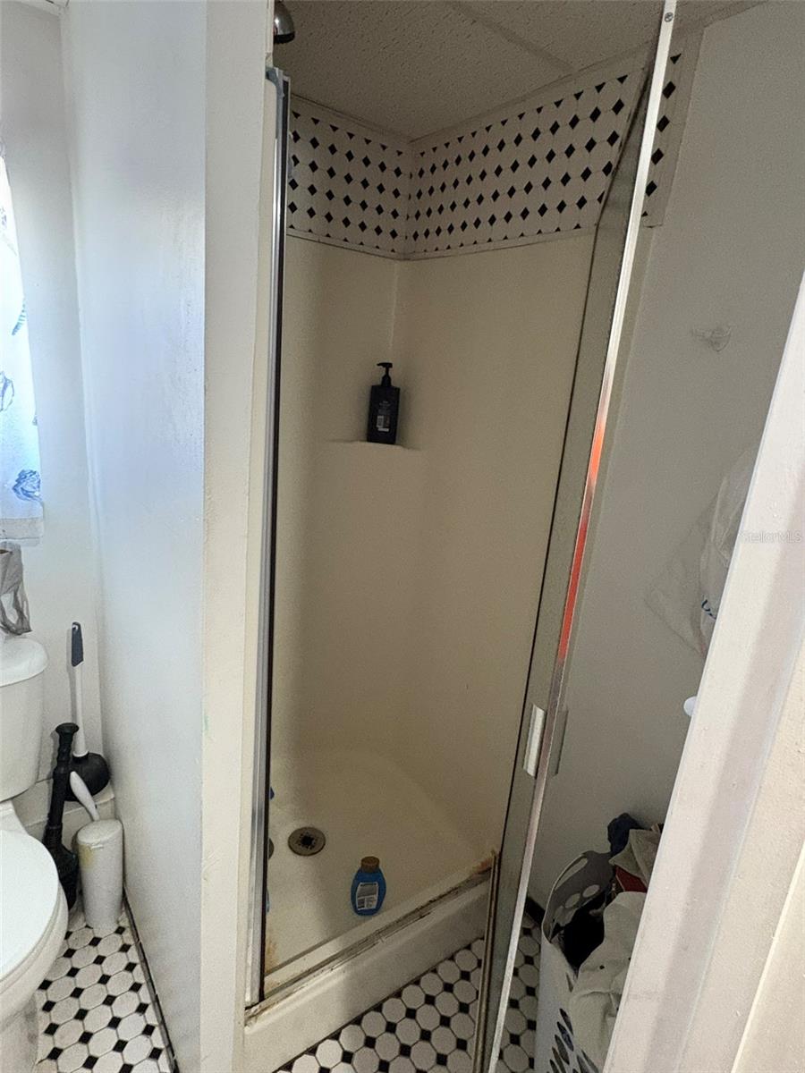 2328 Picnic St Property Photo 24