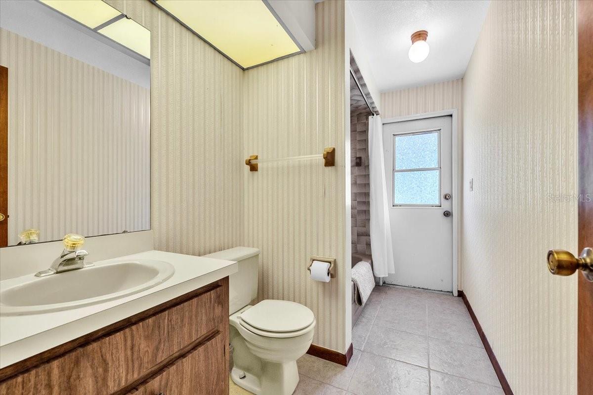 1300 Hinton St Property Photo 23