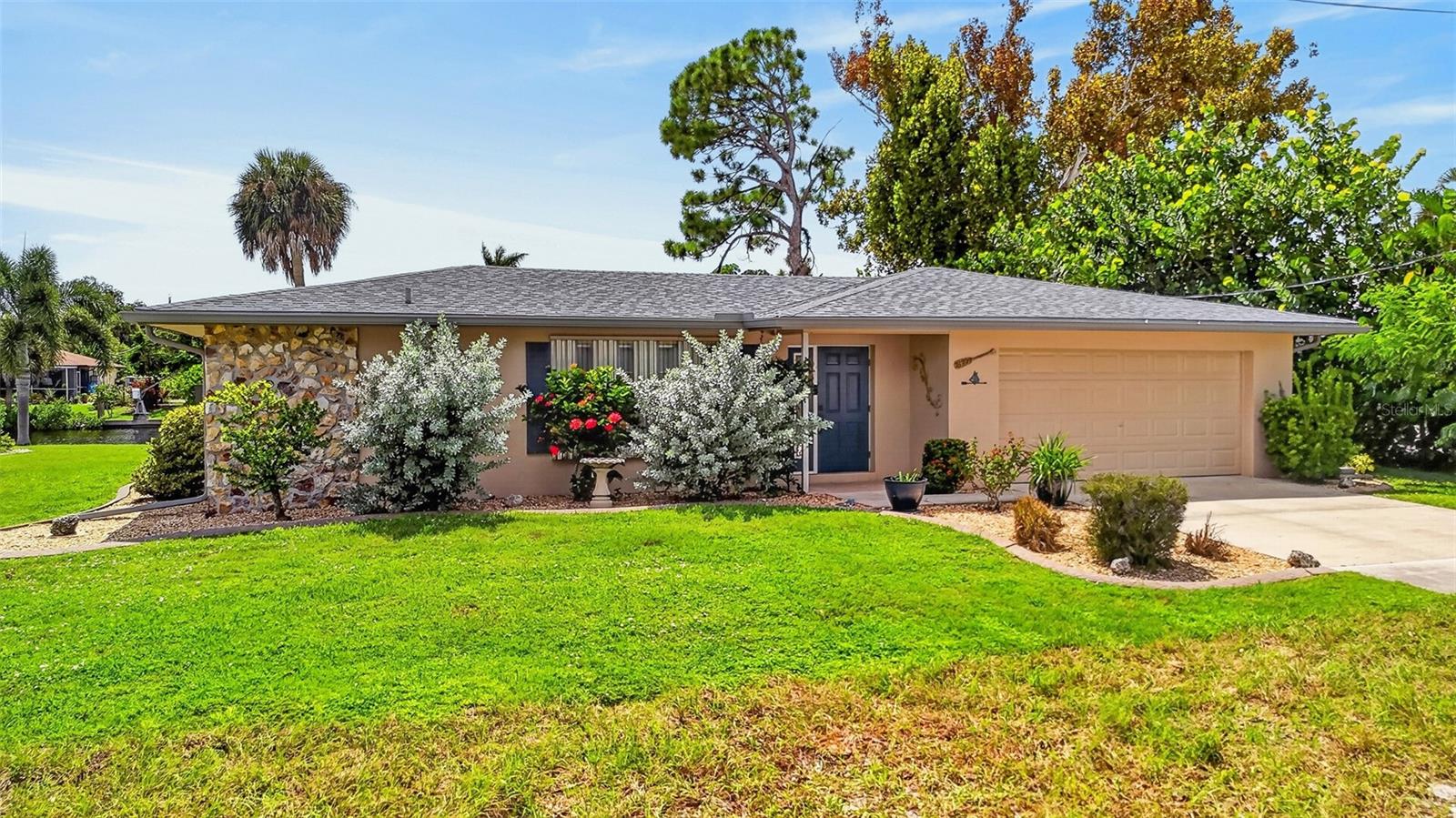 18393 Hottelet Cir Property Photo 1