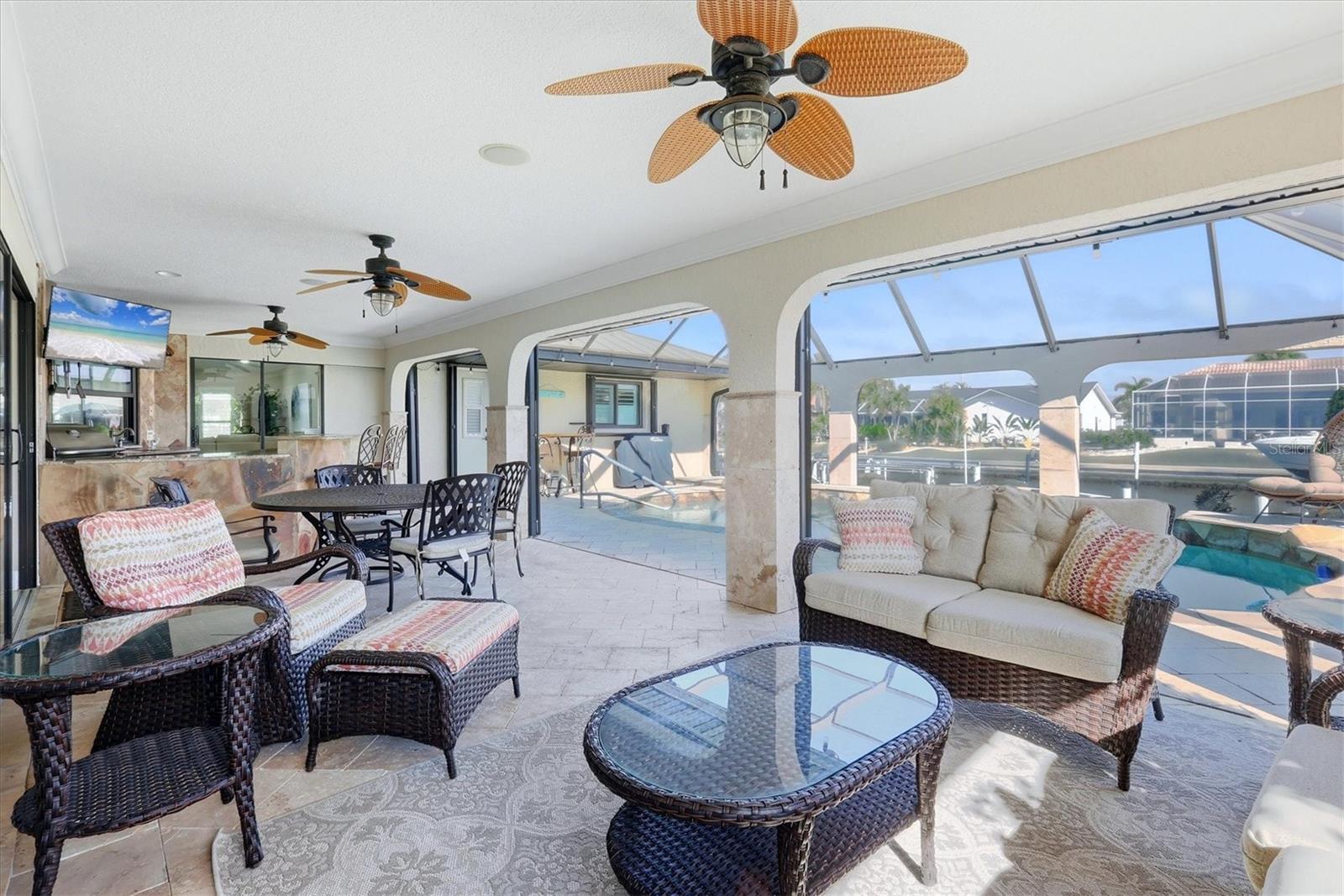 1014 Via Tripoli Property Photo 24