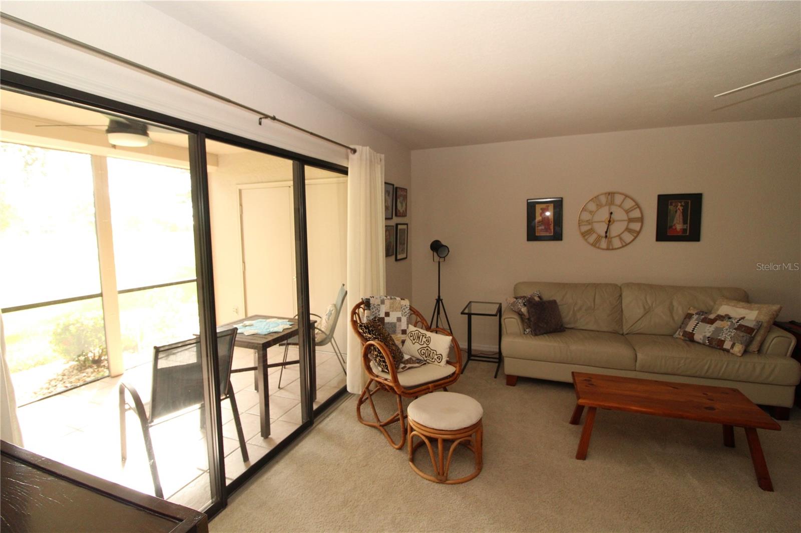 1335 Saxony Cir #315 Property Photo 5
