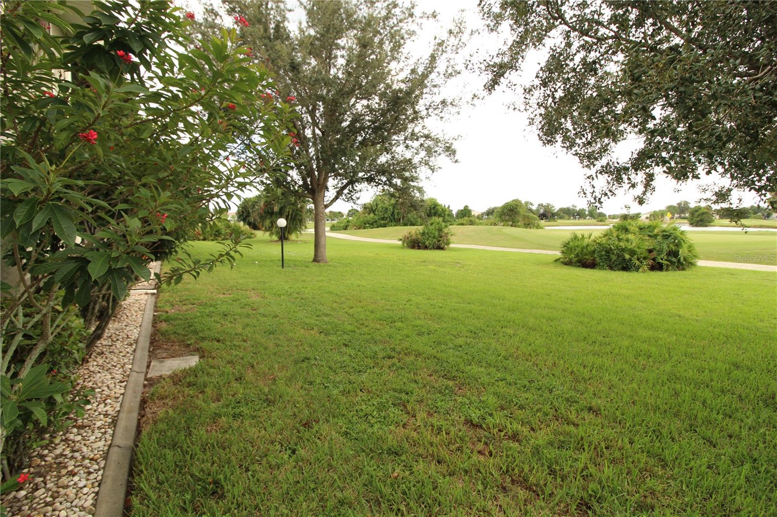 1335 Saxony Cir #315 Property Photo 26