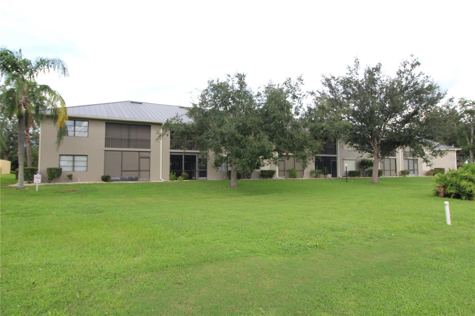 1335 Saxony Cir #315 Property Photo 32