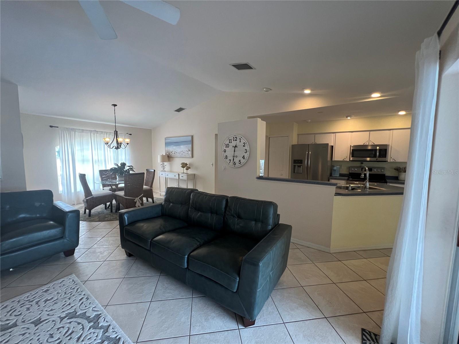 1126 Waterside St Property Photo 8