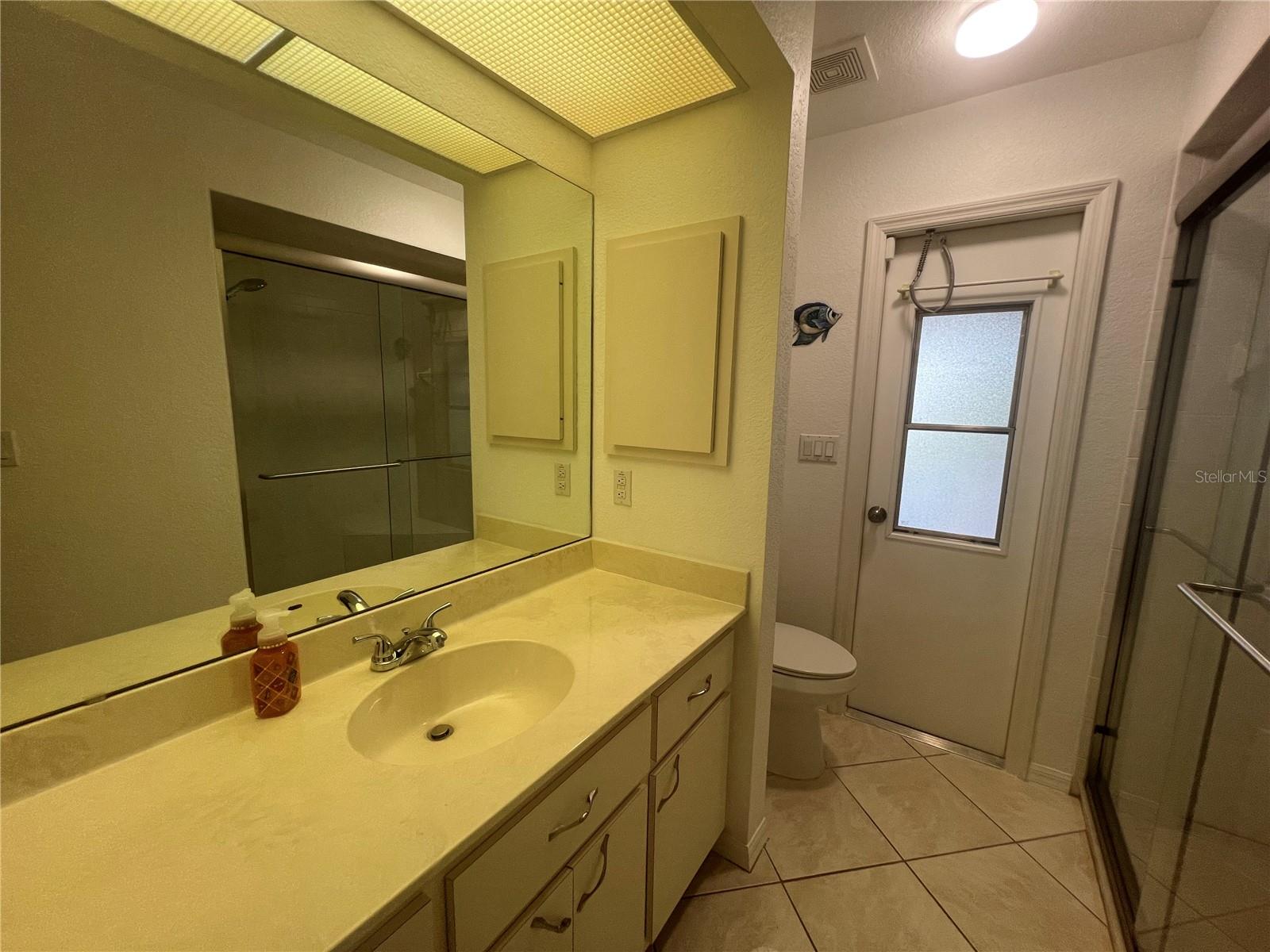 1126 Waterside St Property Photo 27