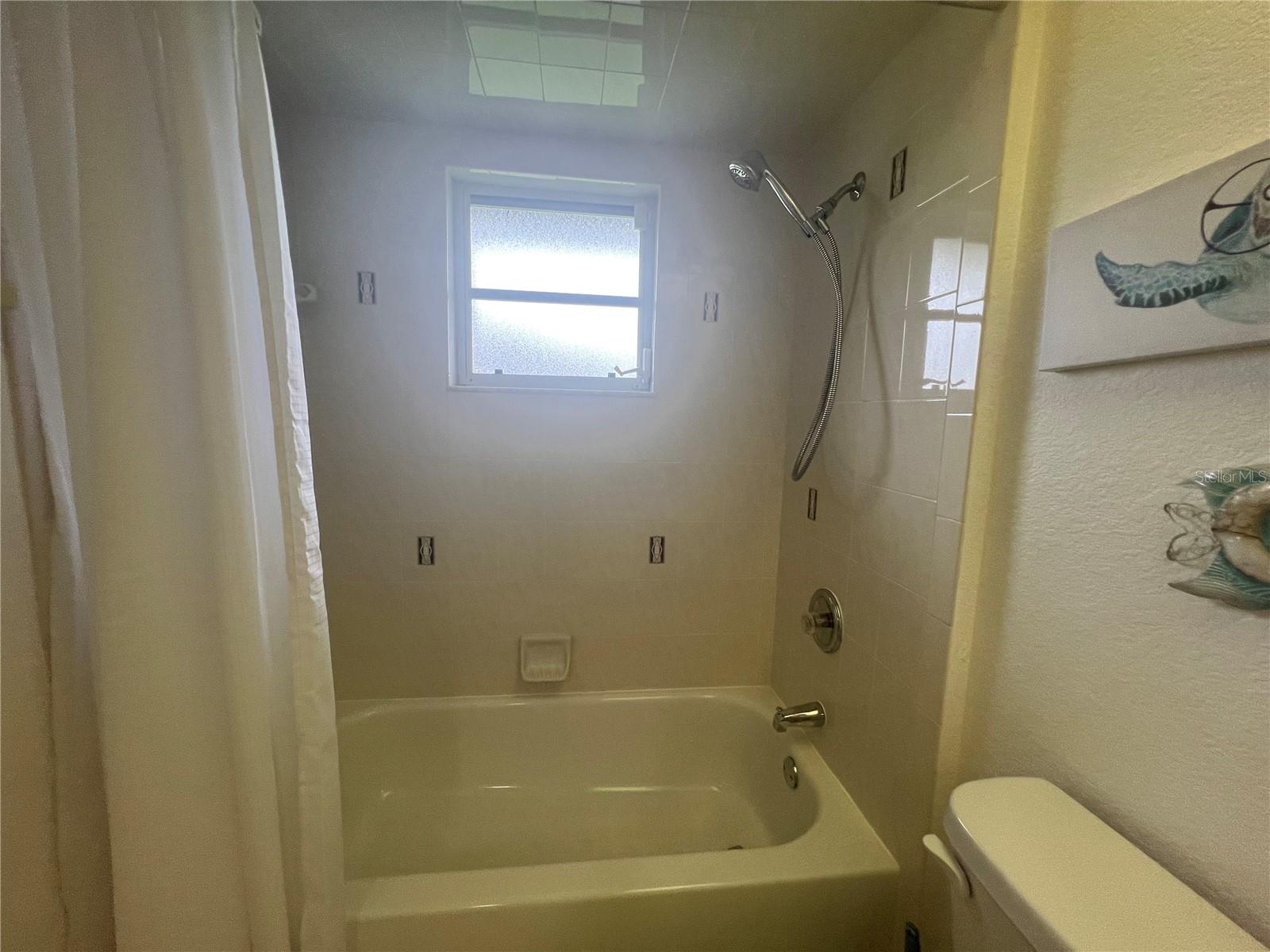 1126 Waterside St Property Photo 33