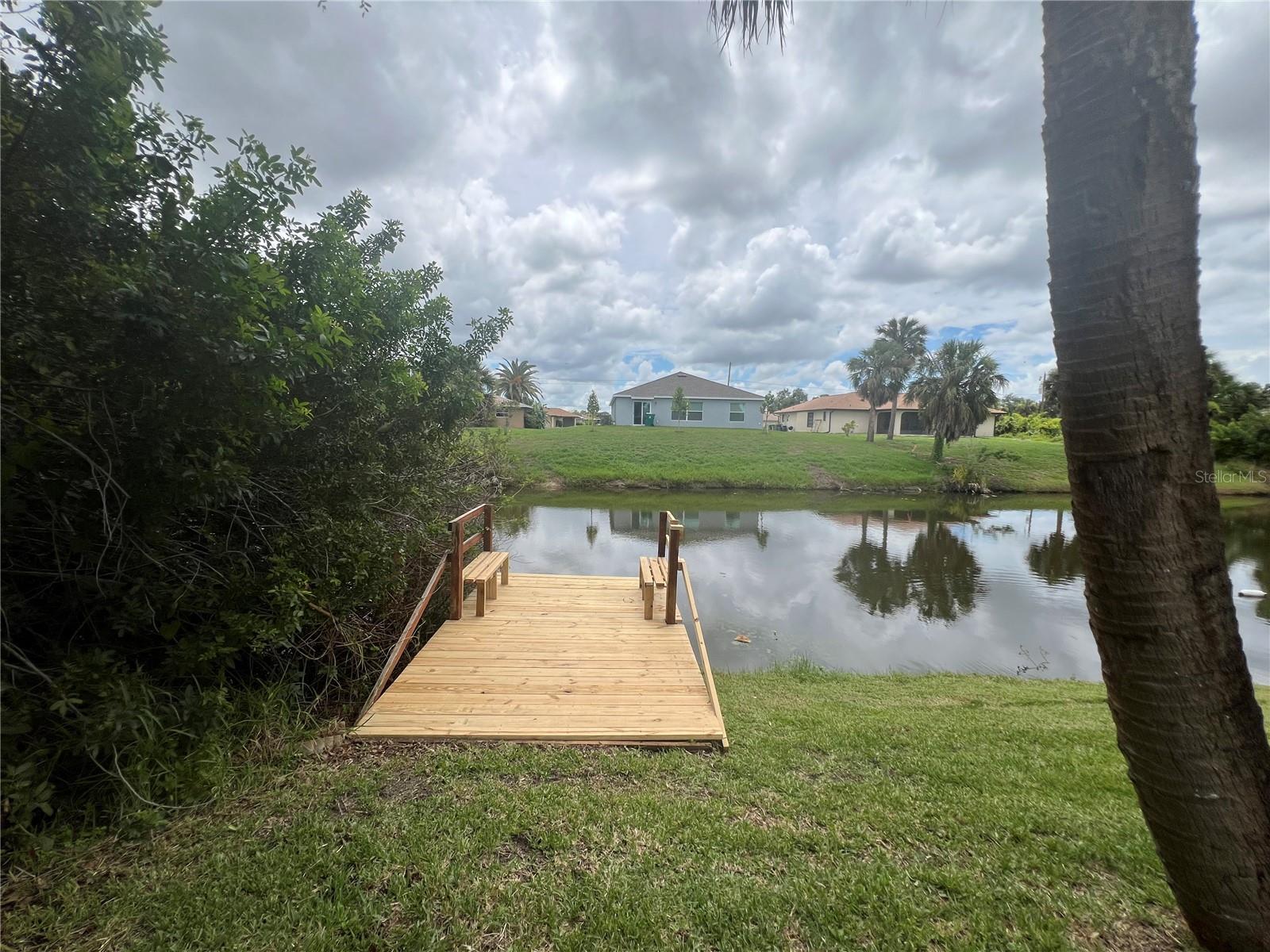 1126 Waterside St Property Photo 45